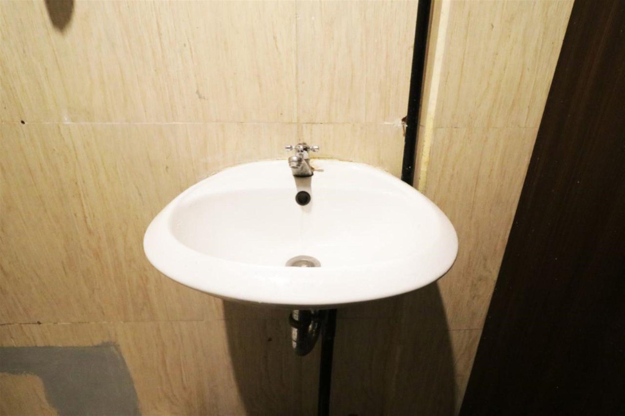 Inap At Capsule Thamrin Hotell Jakarta Eksteriør bilde